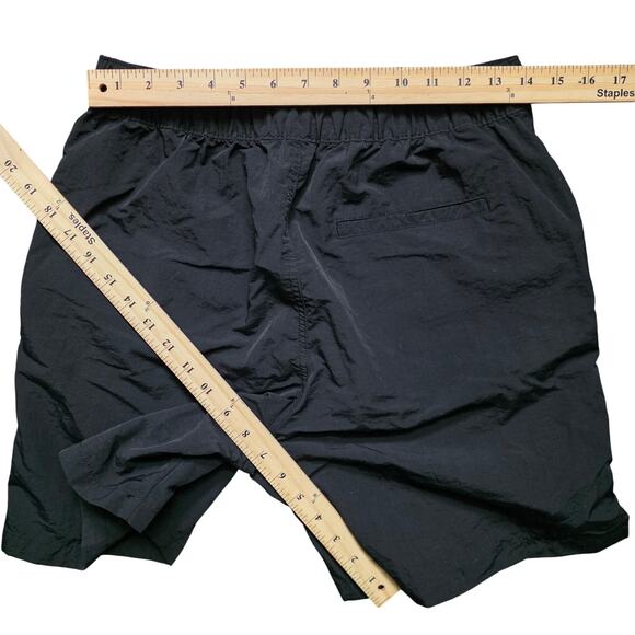 Old Navy Tech Hybrid Cargo Shorts Men’s S Black 7-Inch Inseam - Picture 5 of 7